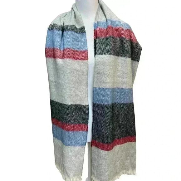 Isaac Mizrahi New York rectangular scarf/shawl in a multi colored stripe - Picture 3 of 6